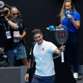 Spektakl u Melburnu! Federer se vratio na teren i pokazao klasu: Novak gledao kako uništava 13. igrača sveta!