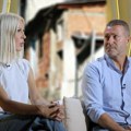 Zajedno stvorili imperiju, a šuška se da se razvode Danas mlate lovu: Vesna živela ispod mosta, a u ovoj trošnoj kući odrastao…