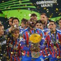 Filmska priča Kristal Palasa, bajka Emerija sa Aston Vilom i Arsenal kao partibrejker - niko kao Englezi u Evropi