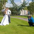 "Osetio sam njen strah, drhtala je": Fotograf došao na venčanje, čim je ugledao mladu mladoženji je polomio nos