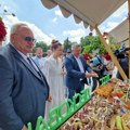 Etno sajam raznovrsnih proizvoda iz čitave Srbije održan danas u Leskovcu