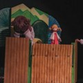 Predstava Državnog lutkarskog pozorišta iz Vidina, “Maša i medved” oduševila mališane u Zaječaru