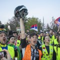 „Love nas kao zečeve posle jadno insceniranih incidenata“: Šta kažu studenti za Nova.rs posle masovnih hapšenja po…
