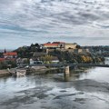 Još jedan kišni dan u Novom Sadu: Počinje Exit, izmene linija GSP-a, Leto na Trgu galerija