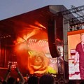 Guns N' Roses u Beogradu: Reka ljudi krenula na koncert legendi, pogledajte prve snimke sa Ušća (Video)