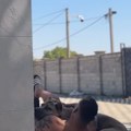 Nije znao da ga snima: Darka Lazića žena uhvatila da ovo radi u dvorištu, pa snimak odmah okačila na mreže (foto)