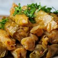 Recept za posnu sarmu: Preukusna i sočna, a nećete ni primetiti da fali meso
