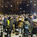 FOTO I VIDEO: Građani protestovali ispred MUP-a kao odgovor na sinoćnje nasilje