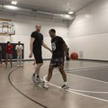 Kosta pokazao zašto je bio NBA igrač: Basketaši igrali protiv centra za 5.000 dolara, pogledajte kako je bilo