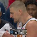 Није ни почео плеј-оф, а Никола Јокић већ пролио крв: Страшан ударац у Србина!