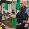 Završena talačka kriza u banci u Nemačkoj: Taoci nepovređeni, počinioci pobegli