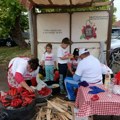 Domaćice iz Brestovca pokazale umeće i tradicionalne recepte na „Izađi mi na teglu“