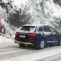 Neobičan prizor na putu u Sandžaku – Audi šlepa kamion firme “Sead Trans” /VIDEO/