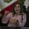 Odbila da podnese ostavku: Oglasila se predsednica Perua nakon racije zbog luksuznih satova: "Zloupotreba mera!"