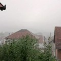 Nevreme u Pirotu i Prokuplju: RHMZ upozorio na padavine na jugu i istoku Srbije, u Beogradu umerena kiša (VIDEO, FOTO)