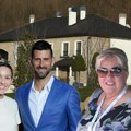 Novak i Jelena hteli da prodaju vilu na Kosmaju od 2,9 miliona evra: Predomislili se, pa dali njoj da živi na luksuznom…