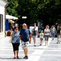 „Ko se lača mati, nek računa na posledice sopstvenih odluka“: Ko je kriv za drastičan pad turizma u Srbiji?