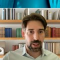 Đokić: Srbija balansira između centara moći (VIDEO)