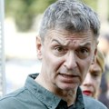Aleksandar Jovanović Ćuta: Naše međusobne podele jedina su opcija Vučiću da opstane na vlasti