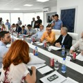 Ko se nije odazvao pozivu na sastanak opozicije koji organizuje Miroslav Aleksić