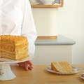 Na rusku tortu od medenih kora niko neće ostati imun: Ako dodate i malo cimeta dobićete idealnu poslasticu