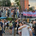 BLOG UŽIVO Protesti širom Srbije večeras: Novosadski studenti uputili važan apel, žandarmerija dovezena do zgrade Pokrajinske…