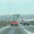Pančevački most i kilometarske kolone u špicu – može li se do trajnog i bezbednog rešenja