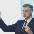 Plenković: Vlada u novu godinu ulazi s optimizmom, ali i oprezom