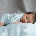 Zašto se bebe rađaju sa više kostiju nego odrasli? Evolucija nas je namerno ostavila „nedovršenima“