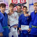 Niški džudisti osvojili tri srebra i bronzu na Prvenstvu Srbije za mlađe kadete