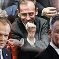 Какав крими-политички трилер у срцу ЕУ: Полиција хоће да хапси бившег шефа МУП-а, председник га крије у палати