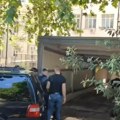 Pogledajte, ovako je Duško Knežević sproveden u sud: Maskirani, naoružani CG policajci biznismenu odmah obukli pancir…