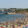 Drama na letovanju u Grčkoj Miloš sa suprugom posle plaže došao do auta pa se šokirao! Ovo se često dešava, reagovala…