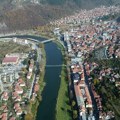 Prijepolje zatvorilo dva mosta i deo tribina na stadionu zbog nebezbednosti