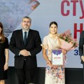 Mladi kreatori budućnosti: Studenti nagrađeni za eseje o Srbiji i svetu