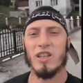 Uznemirujući snimak iz bihaća: Radikalni islamista preti srpskoj porodici zbog pesme "Veseli se srpski rode" (video)