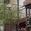 Žena pala sa četvrtog sprata u Novom Pazaru, zadobila teške telesne povrede
