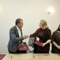 Paunovićeva potpisala Poseban kolektivni ugovor za državne organe sa sindikatima