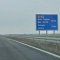 Jeziv snimak vožnje na brzom putu kod Loznice: Pogledajte kako muškarac vozi automobil u suprotnom smeru u brzoj traci VIDEO
