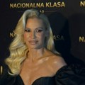 Slavlje u domu Nataše Bekvalac, pevačica se obratila emotivnim rečima: "Rekla sam ti još sinoć, sve što..."