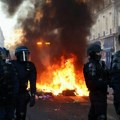 Makron poziva na 'red i mir' posle nasilja i pljački širom Francuske