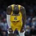 Ludo! Lebron pretrpeo najteži poraz u karijeri, ali je i oborio rekord! Džejms ispisao istoriju NBA lige, ovo je impresivna…