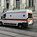 Teška nesreća u Beogradu! Tinejdžerku (17) udario automobil: Prevezena u Urgentni centar sa potresom mozga