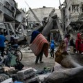 Krvava nedelja u pojasu Gaze u napadu Izraela na palestinske civile koji su čekali pomoć poginulo 19 ljudi