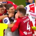 Pozavideli bi im i mma borci! Masovna tuča u moskovskom derbiju: Davili se, vukli, čupali, udarali... (video)