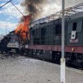 Kijev: Rusija pogodila putnički voz u Sumskoj oblasti; Moskva: Uništeno skladište municije kod Kramatorska