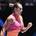 Arina Sabalenka sigurno u polufinalu Australijan opena