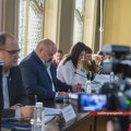 Poverenik traži odgovore od Grada i predsednika Skupštine: Ko je odlučio da novinaru zabrani izveštavanje? Tužilaštvo…