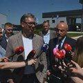 Vučić: Nove paravane na biračkim mestima je tražio ODIHR, koštaće sedam do osam miliona evra