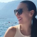 "Nisam mogla da idem u školu, majka mi se skidala pred kamerama" Glumica važila za najfatalniju Srpkinju, a zbog njenih…